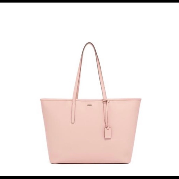 Tumi Handbags - NWT Tumi Everyday Tote